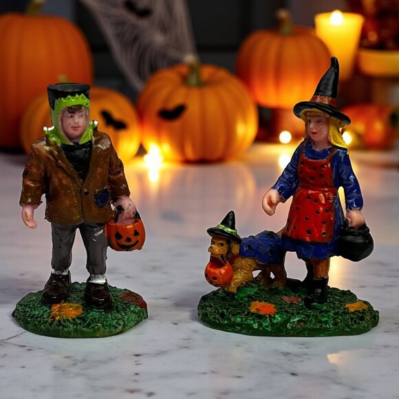Lemax Spooky Town Trick Or Treating Trio Figures Halloween Village Set - Picture 1 of 8